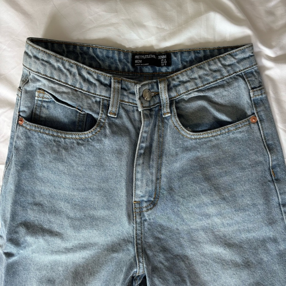 PrettyLittleThing Blue Slim Jeans Classic Style